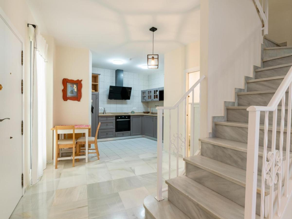 Holi-Rent Penthouse Penuelas Sevilla Eksteriør billede